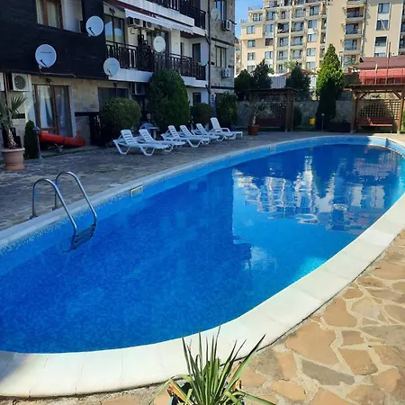апатаменти за гости Sunshine и Glory Apartment *