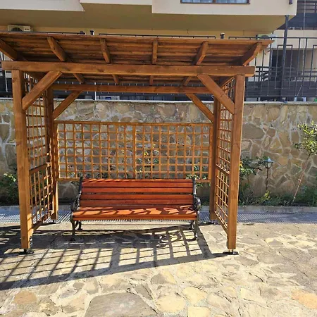 апатаменти за гости Sunshine и Glory Διαμέρισμα *